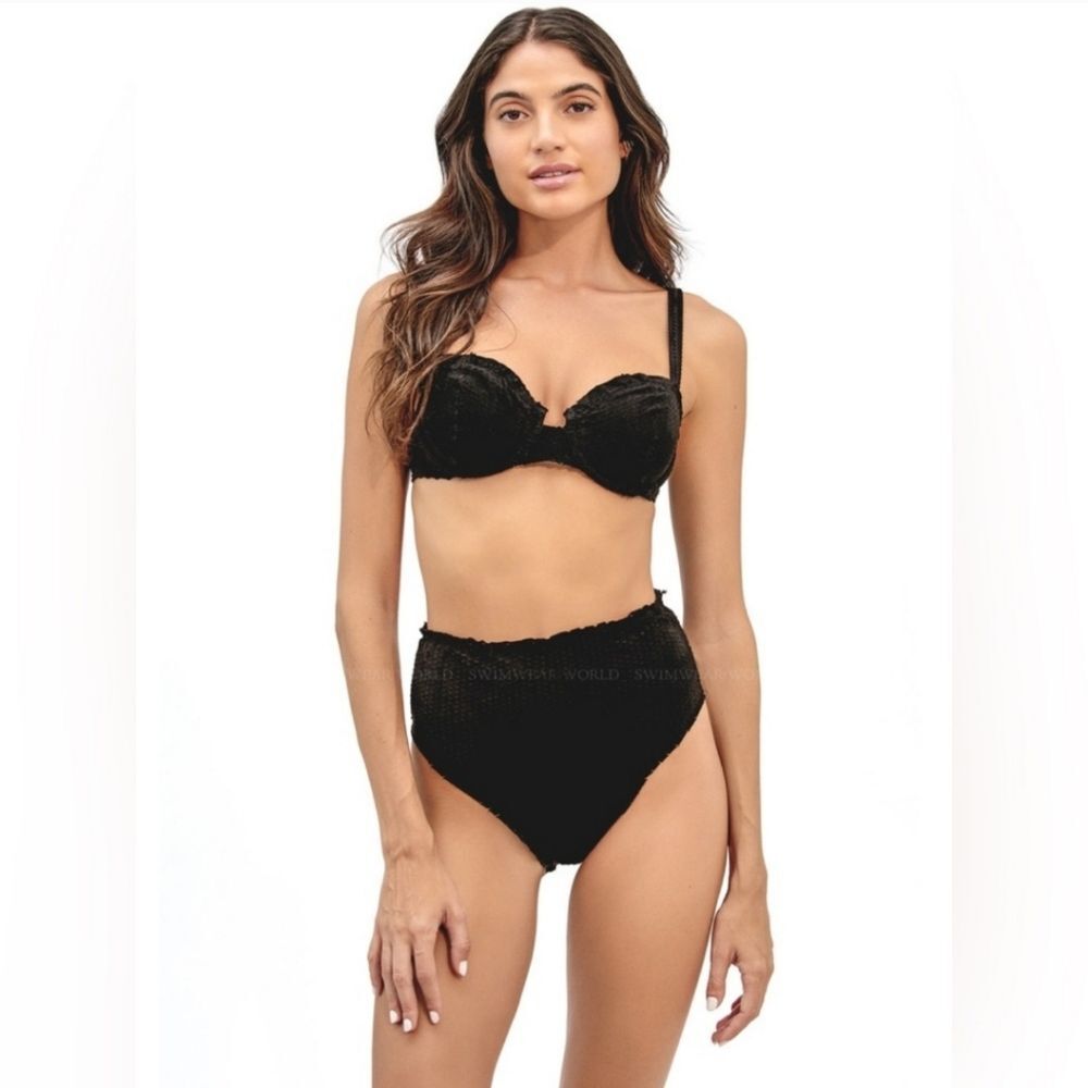 Vix By Paula Hermanny Nissi Bikini Set Womens Scales Black  Size S